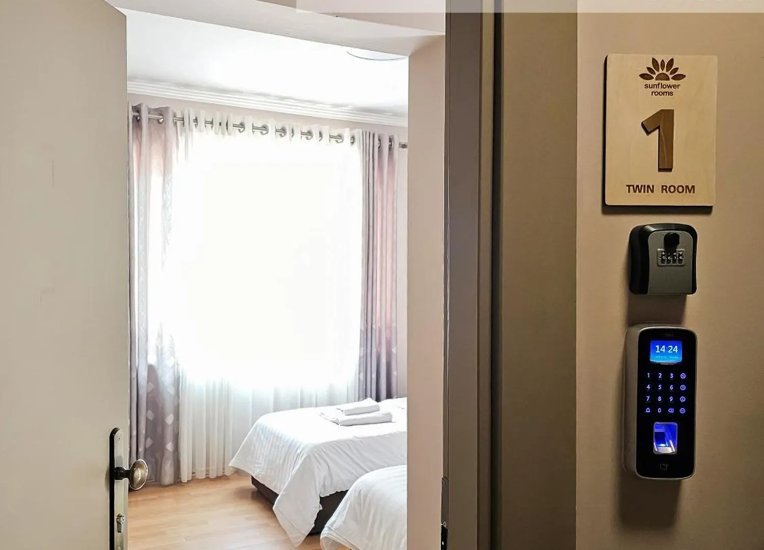 Sunflower Rooms Tirana