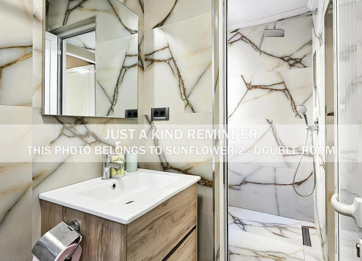 Appartamento Sunflower Rooms Tirana